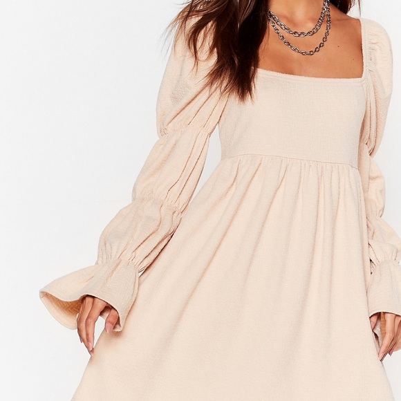 NastyGal Textured Puff Sleeve Dress - Cream Size 4 - Picture 4 of 4